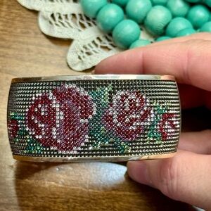 Brighton Victorian Rose Hinged Bangle